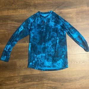 EUC Under Armor Blue Tie-Dye Long Sleeve Fishing Style Shirt